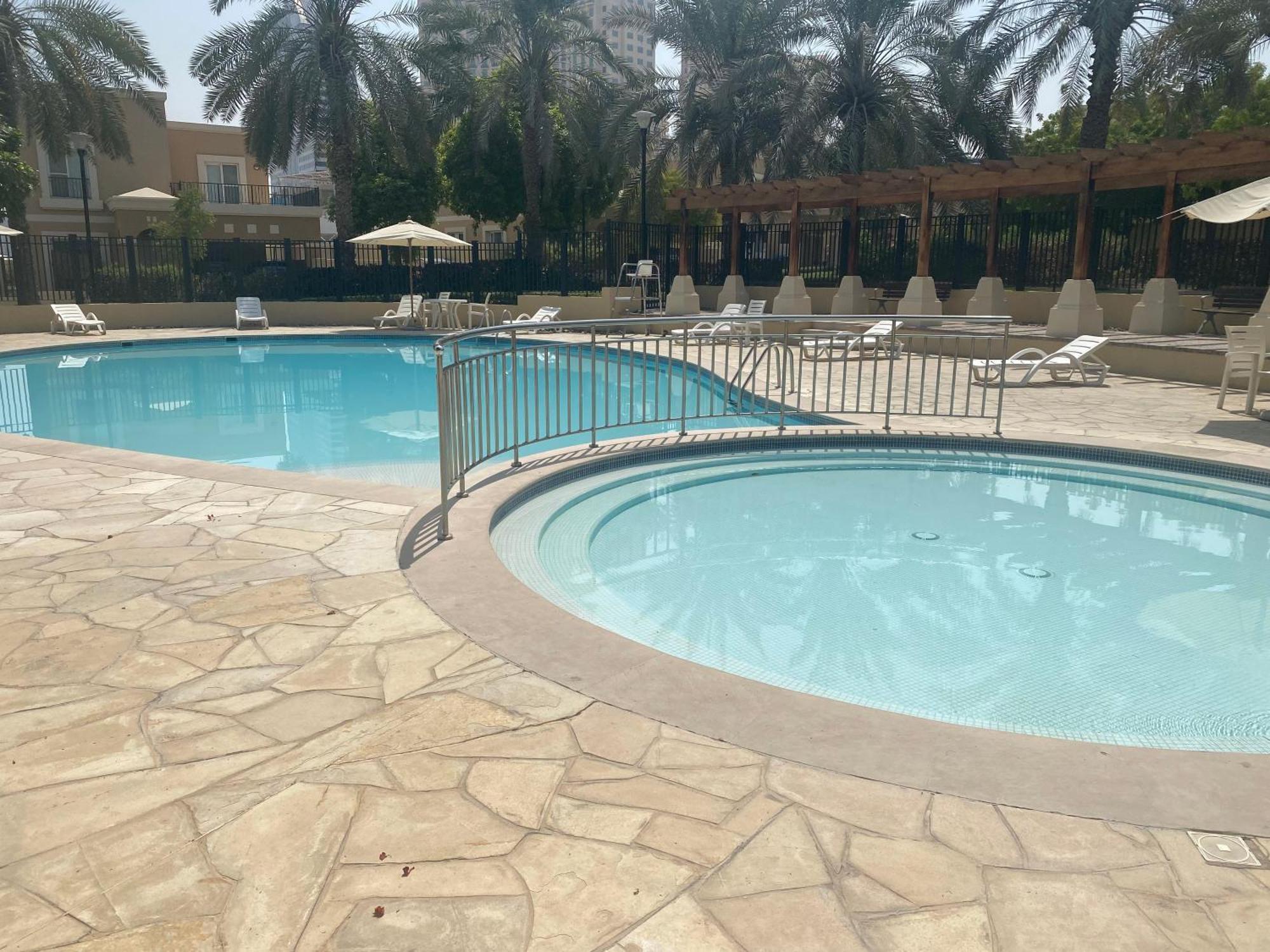 Spacious 4-Bedroom Villa, Children Friendly Dubaï Extérieur photo